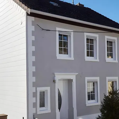 Holiday home Eifeltraeume, *